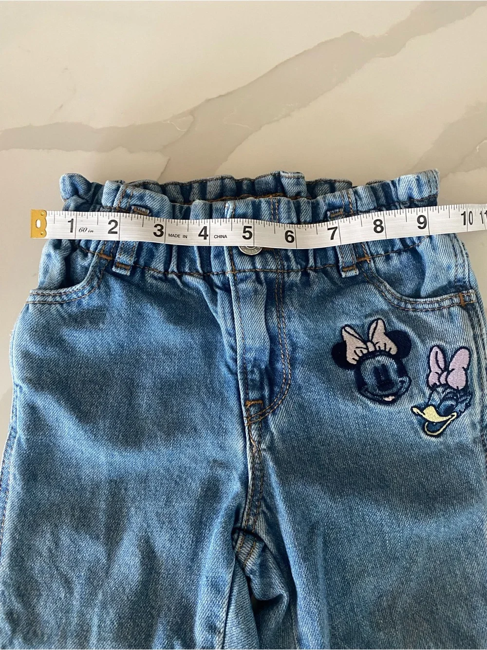 Disney baby gap Girls Minnie Mouse Daisy Duck embroidered 100% Denim Jeans 2T